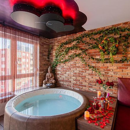 Jacuzzi - Love - Bdsm - Extra Luxury - Ev Chargger - Valentine'S Day - Red Room - Flexible Selfcheckins 28 زغرب المظهر الخارجي الصورة